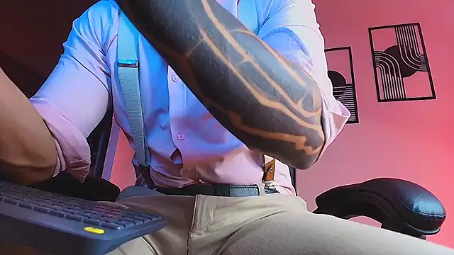 ALPHA_DOMINUS_ Chat XXX live