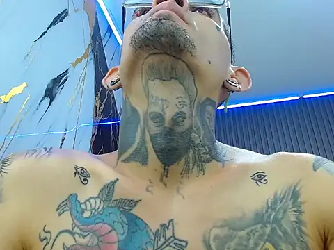 Boy_tatto77 Show Webcam