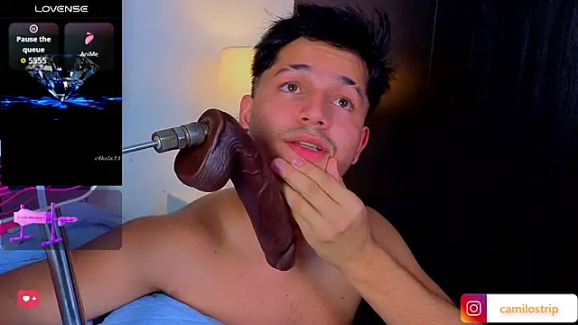 Issac_james_ élő XXX-chatje