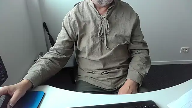 Buggemannn Live XXX chat