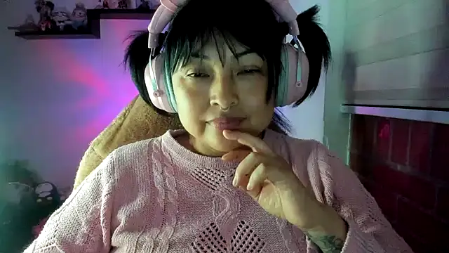 Živý XXX chat Shaddycute_