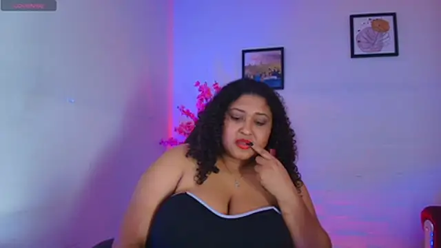 Ayliinn_ Chat XXX in diretta