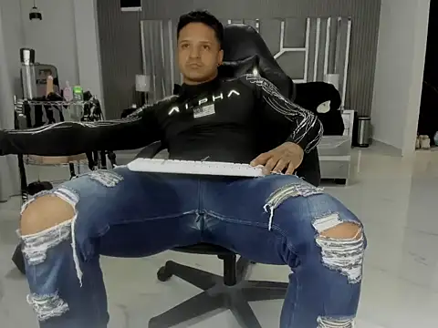 master_leather: онлайн-секс-чат