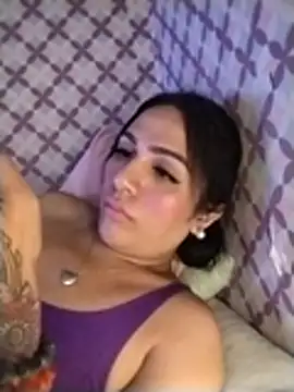 Show modela Yourbabyshane na web-kameri