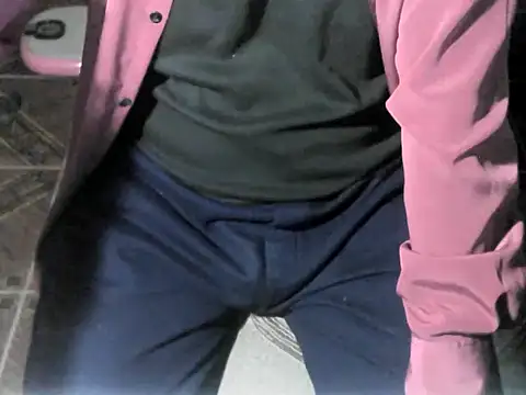 XXX chat uživo modela OreCam