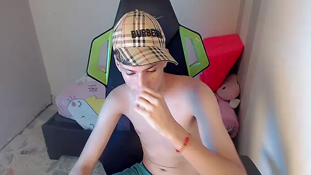 Chat +18 de Pablito_junior ao vivo