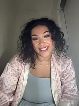 Lickplayofficial élő XXX-chatje
