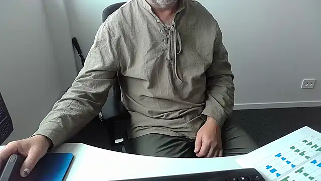 Buggemann Live XXX Chat