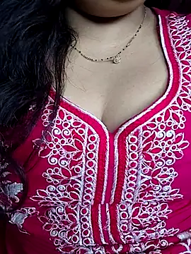 Hottypuja Live XXX Chat