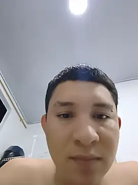 Johan_bezoss Show in webcam