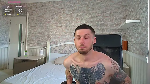 Chat XXX en directo de JonahShaw