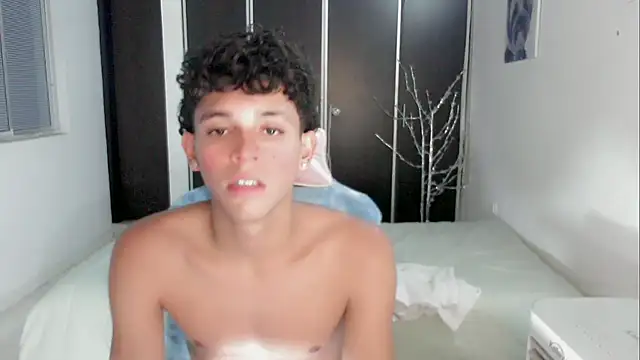 2c_Bby – webcam-show