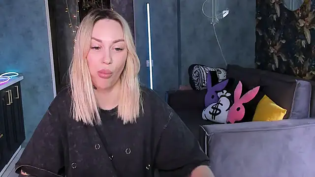 Blckmirrorrn Live XXX chat