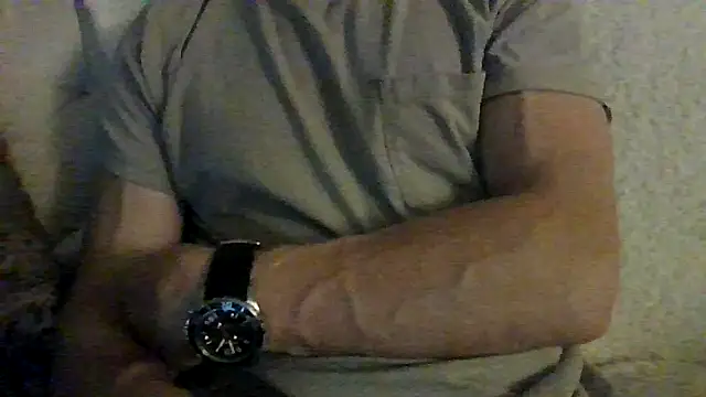 HotStraightDude Live XXX-chat
