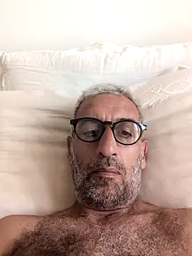 XXX chat uživo modela ArsenioL