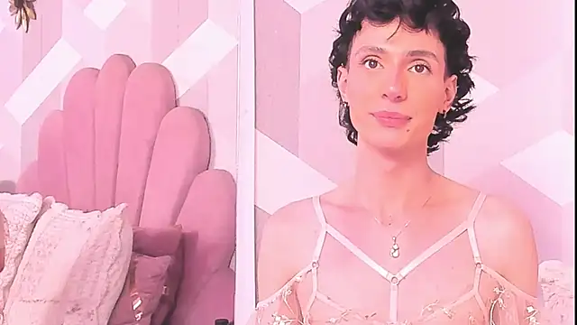 Chatroom XXX en direct de KylieMonnett