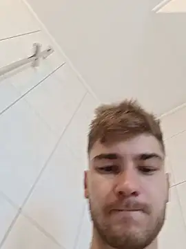 Max69690 Webcam-Show