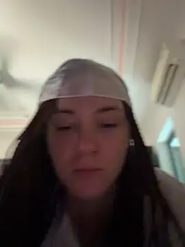 IceMur Adlı Modelin Canlı XXX Sohbeti