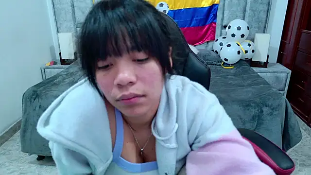 Chat XXX en directo de laureentt_