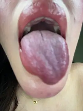 Chat XXX ao vivo de Emily-hottson