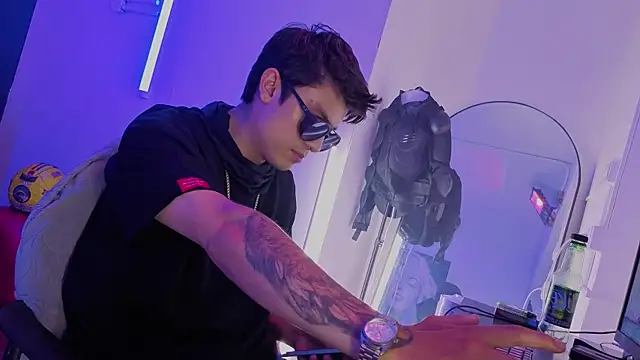 angel_still_'s Live XXX Chat
