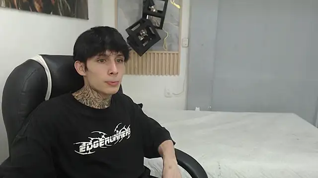 Chat XXX en directo de Cry_thereal