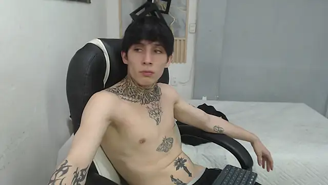 Cry_thereal – Naživo XXX chat