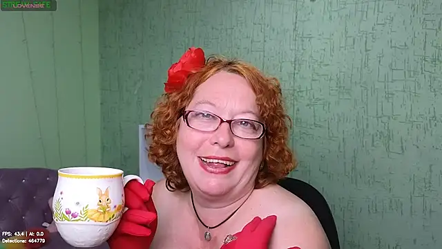 Fara_Flutte Chat XXX in diretta