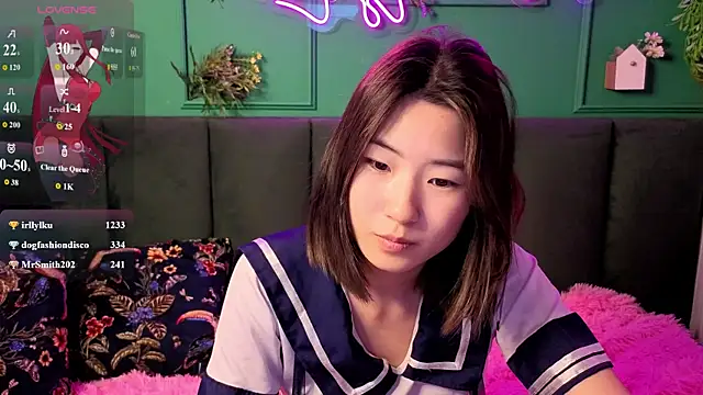 Runi_Asian Chat XXX in diretta