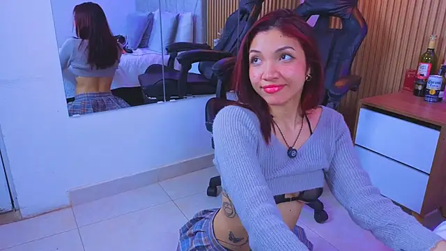 celeste_collins_'s Live XXX Chat