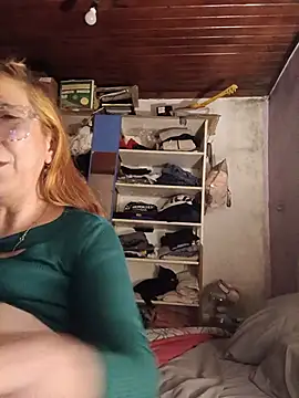 cari75's Live XXX Chat