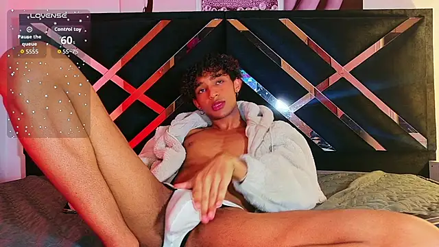 Aaron_Wiinter élő XXX-chatje
