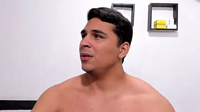 Thiago_bel's Live XXX Chat
