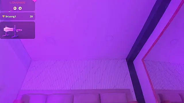 MelodyBlissのライブXXXチャット
