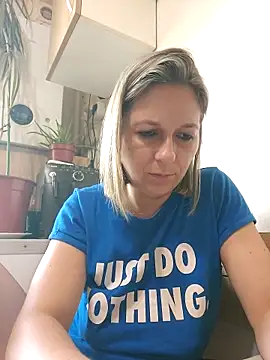 AdaJoy Chat XXX live