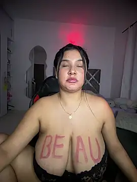 Živý XXX chat ValleryParker