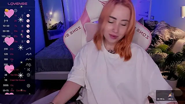 deboramoore's Live XXX Chat