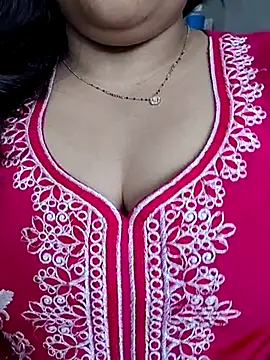 Živý XXX chat Hottypuja