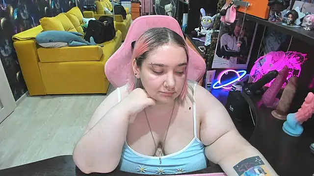 Softie_Sofy élő XXX-chatje