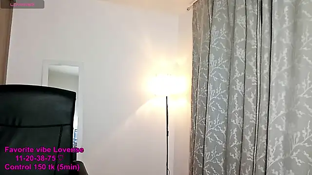 XXX chat uživo modela Andy_Roses