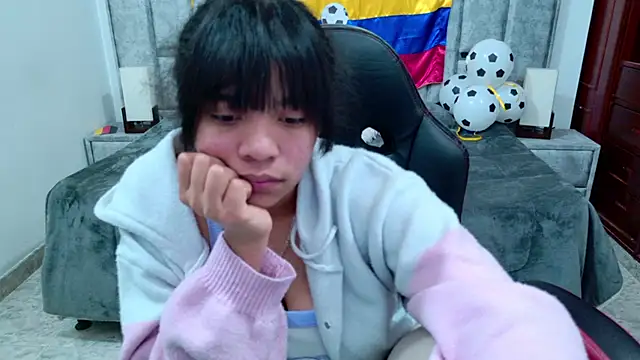 laureentt_ live XXX chat