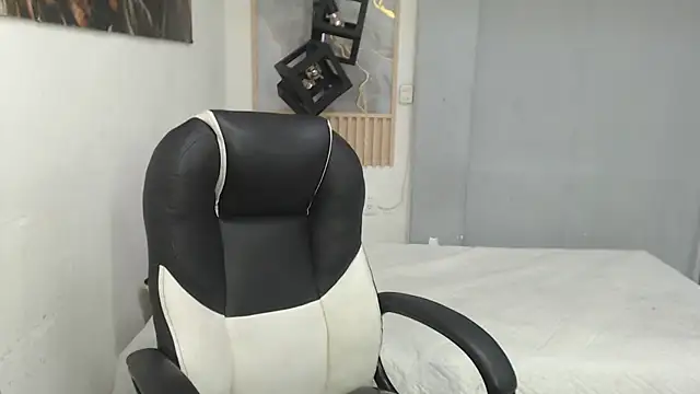 Cry_thereal – Naživo XXX chat