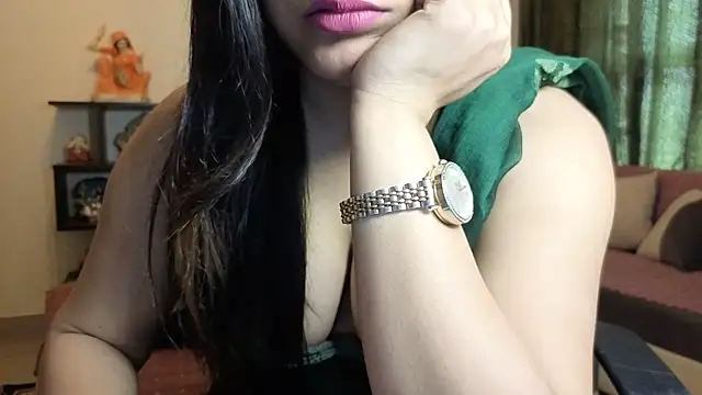 Chat XXX en directo de BABY_RANI_