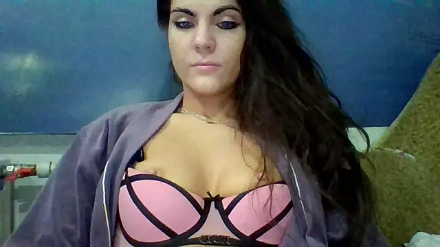 Chat XXX en directo de AliceTailor