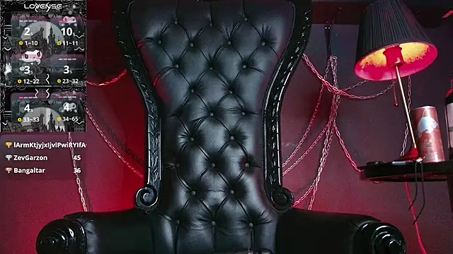 XXX chat uživo modela Navier__