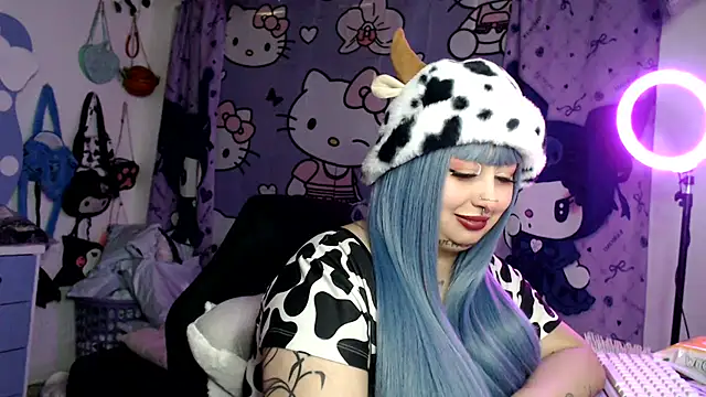 Chat +18 de lussyevans24 ao vivo