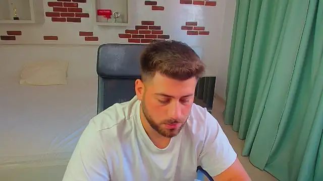DaxGreer Adlı Modelin Canlı XXX Sohbeti