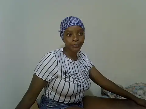Chat +18 de Cherry_Melons ao vivo
