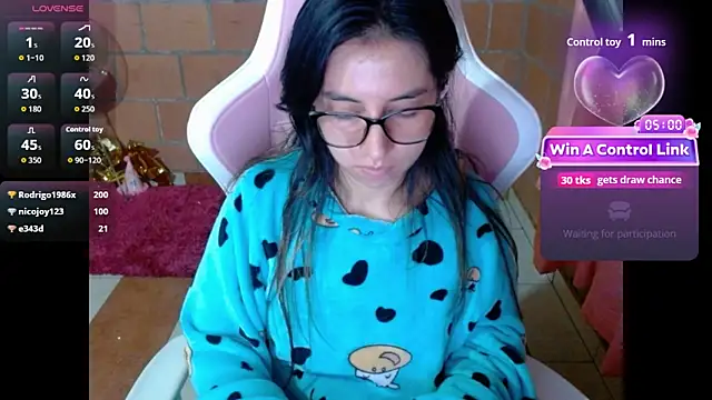 Maggie_Fox3 Adlı Modelin Canlı XXX Sohbeti