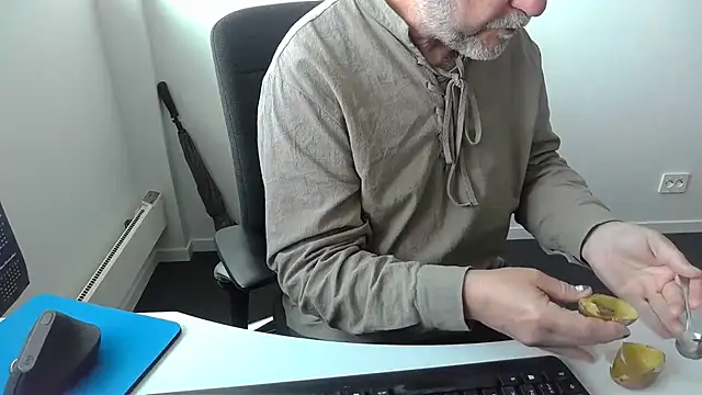 Buggemann's Live XXX Chat
